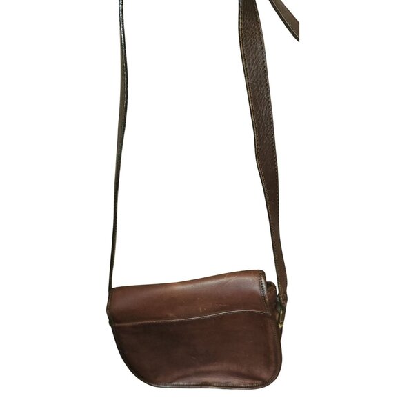 Vintage Brown Leather Crossbody Bag With Adjustable Strap & Buckle Detail - Picture 3 of 6
